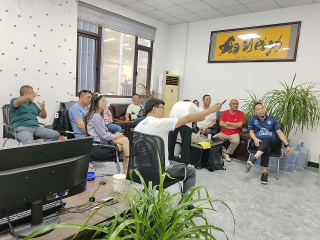 新型生物质羞羞在线观看——客户交流精彩瞬间